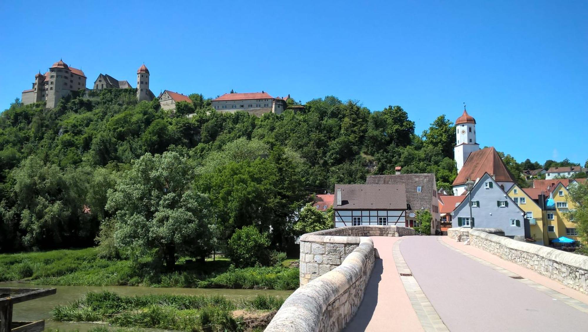 Schlosshotel Harburg Stadelhof المظهر الخارجي الصورة